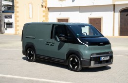 Kia PV5 Cargo, 2025, front
